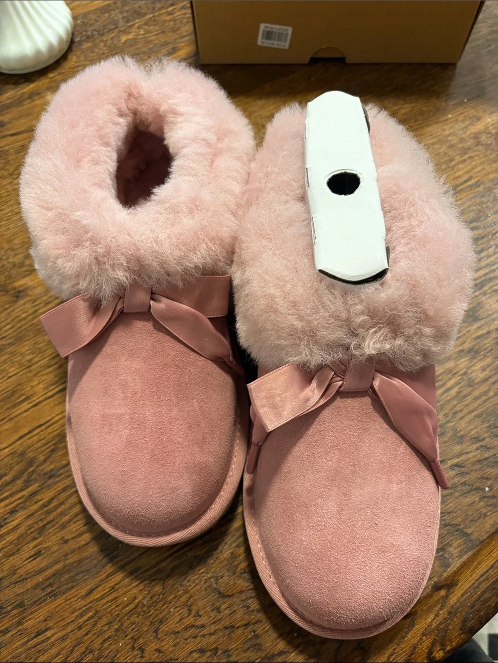 UGG Kids Pink Suede Fur-Lined Slip-On Slippers with Bow